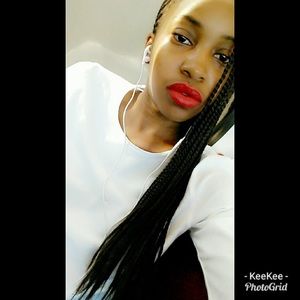 Meet your Posher, Deborah